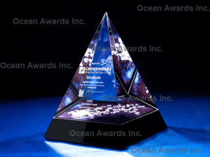 diamond award, crystal pyramid, black crystal base, custom corporate award